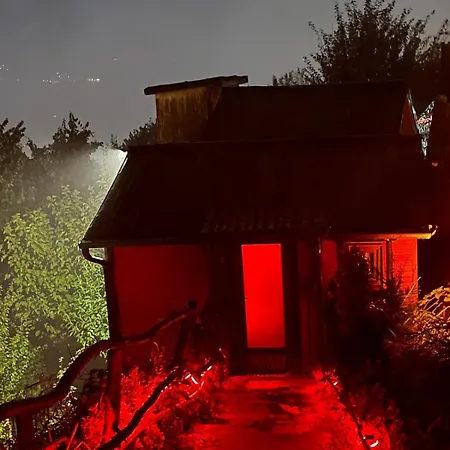 Red Hobbit House Sapanca