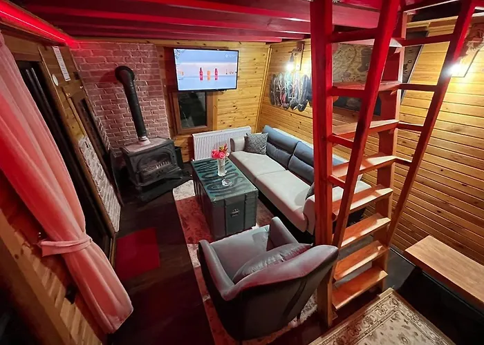 Kirmizi Hobbit Evi 別荘