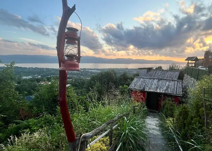 Kirmizi Hobbit Evi 別荘 サパンジャ